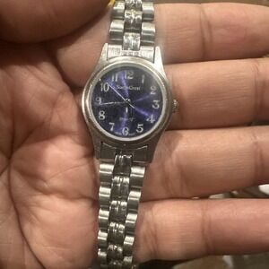 Working Vintage Northcrest Blue Dial Silver Band Ladies Watch 24mm Fit 8 Inch